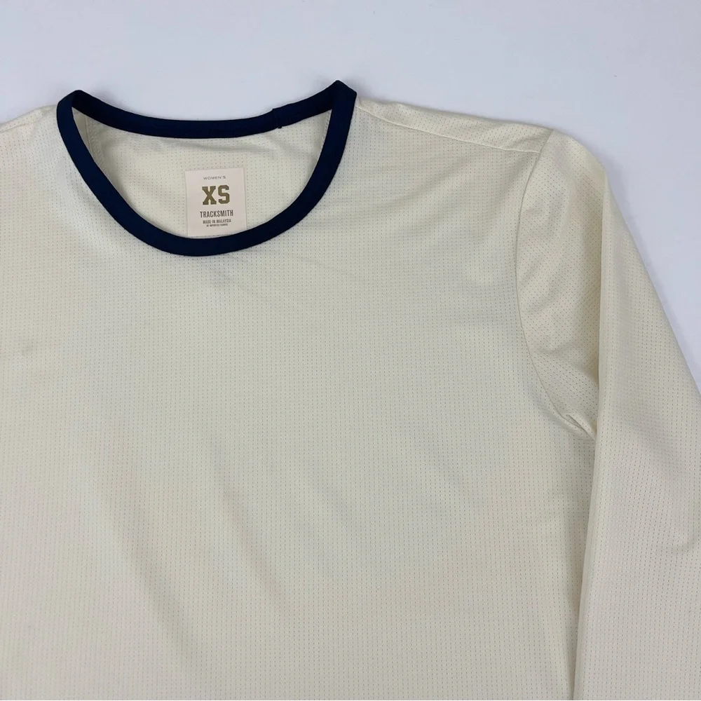 Tracksmith Women's High Stretch Running Long Sleeve Shirt in Cream - Picture 2 of 7